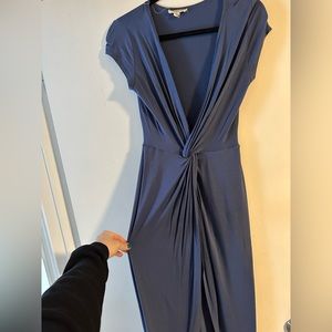 Low neck dress